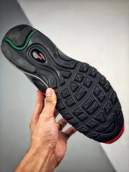 NIKE Air Max 97 UNDEFEATED