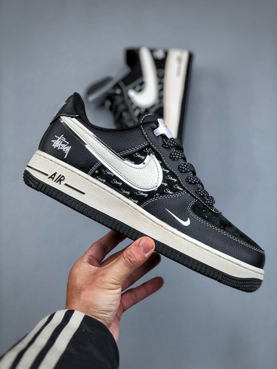 Nike Air Force 1 Low stussy
