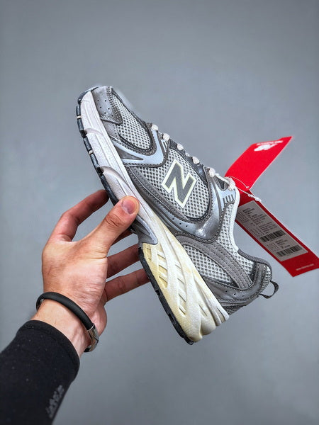NEW BALANCE 530TG