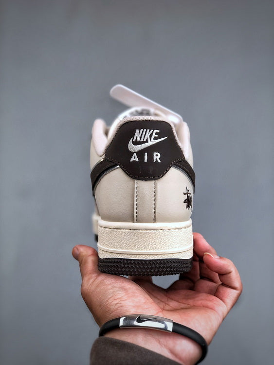 Nike Air Force 1 Low stussy
