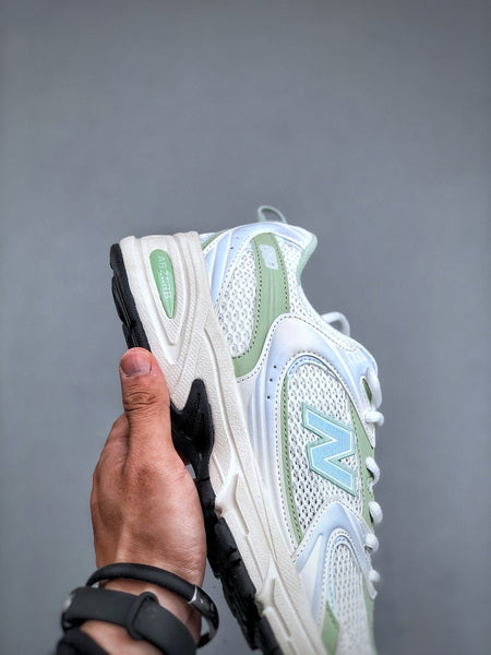 NEW BALANCE 530LG