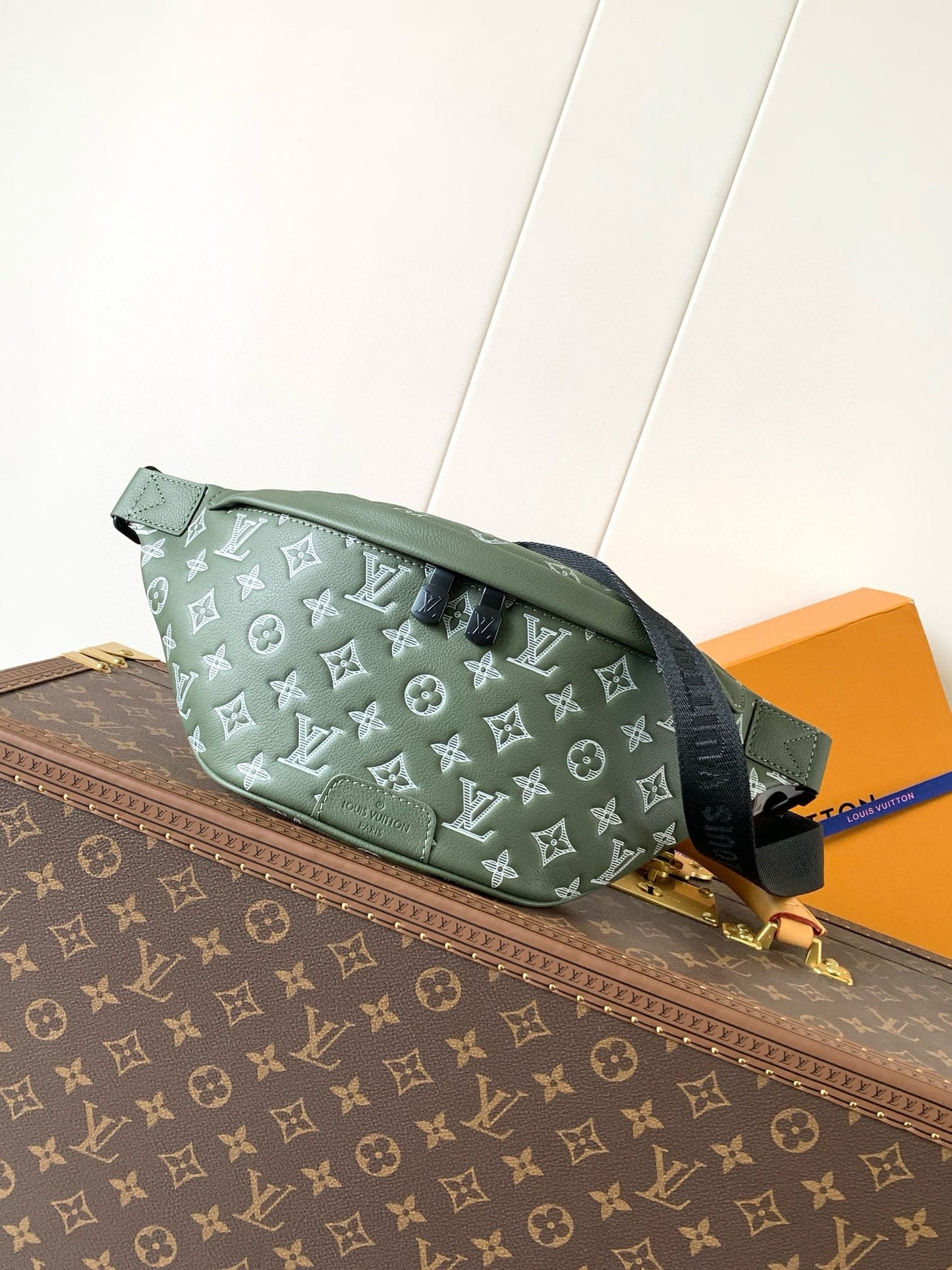 BANANE LOUIS VUITTON