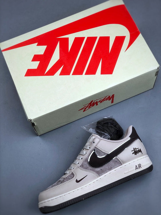 Nike Air Force 1 Low stussy