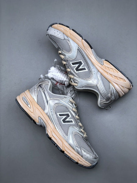 NEW BALANCE 530VS