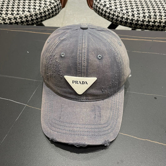 CASQUETTE PRADA