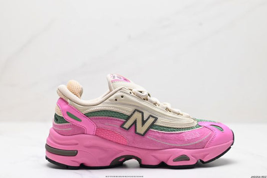 New Balance 1000MC