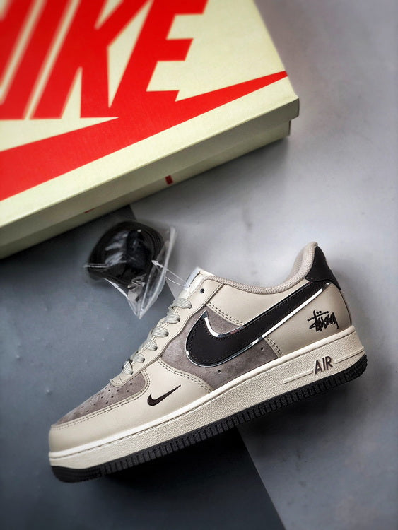 Nike Air Force 1 Low Stussy