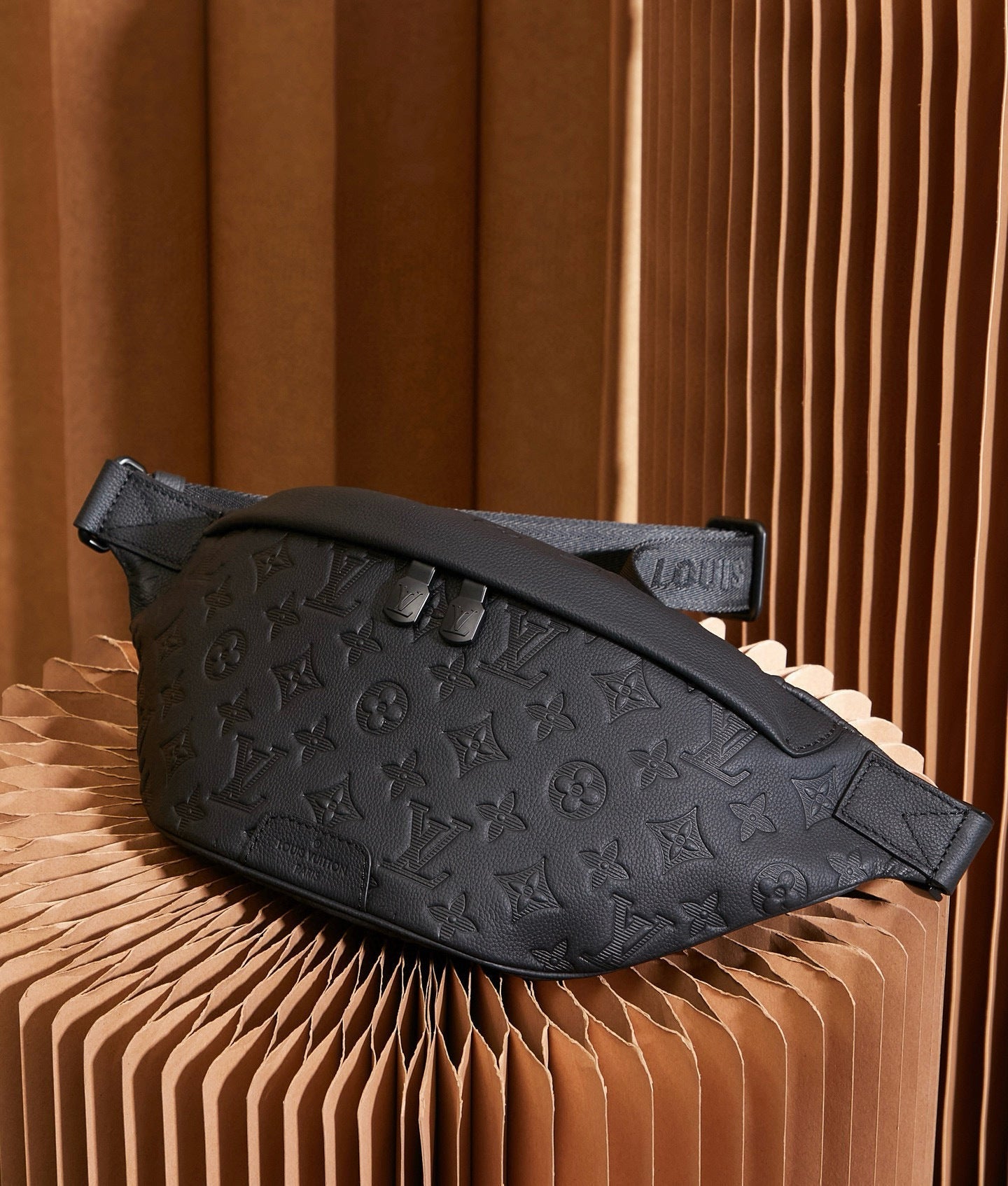 BANANE LOUIS VUITTON