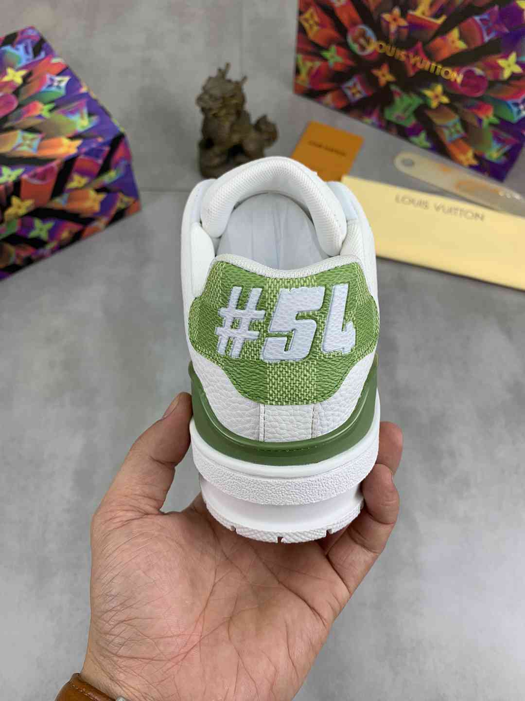 LOUIS VUITTON TRAINER 54