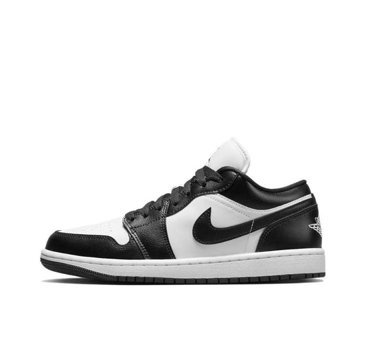 NIKE Dunk Low PANDA