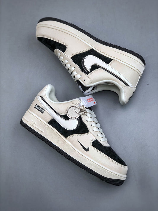 Nike Air Force 1 Low Supreme
