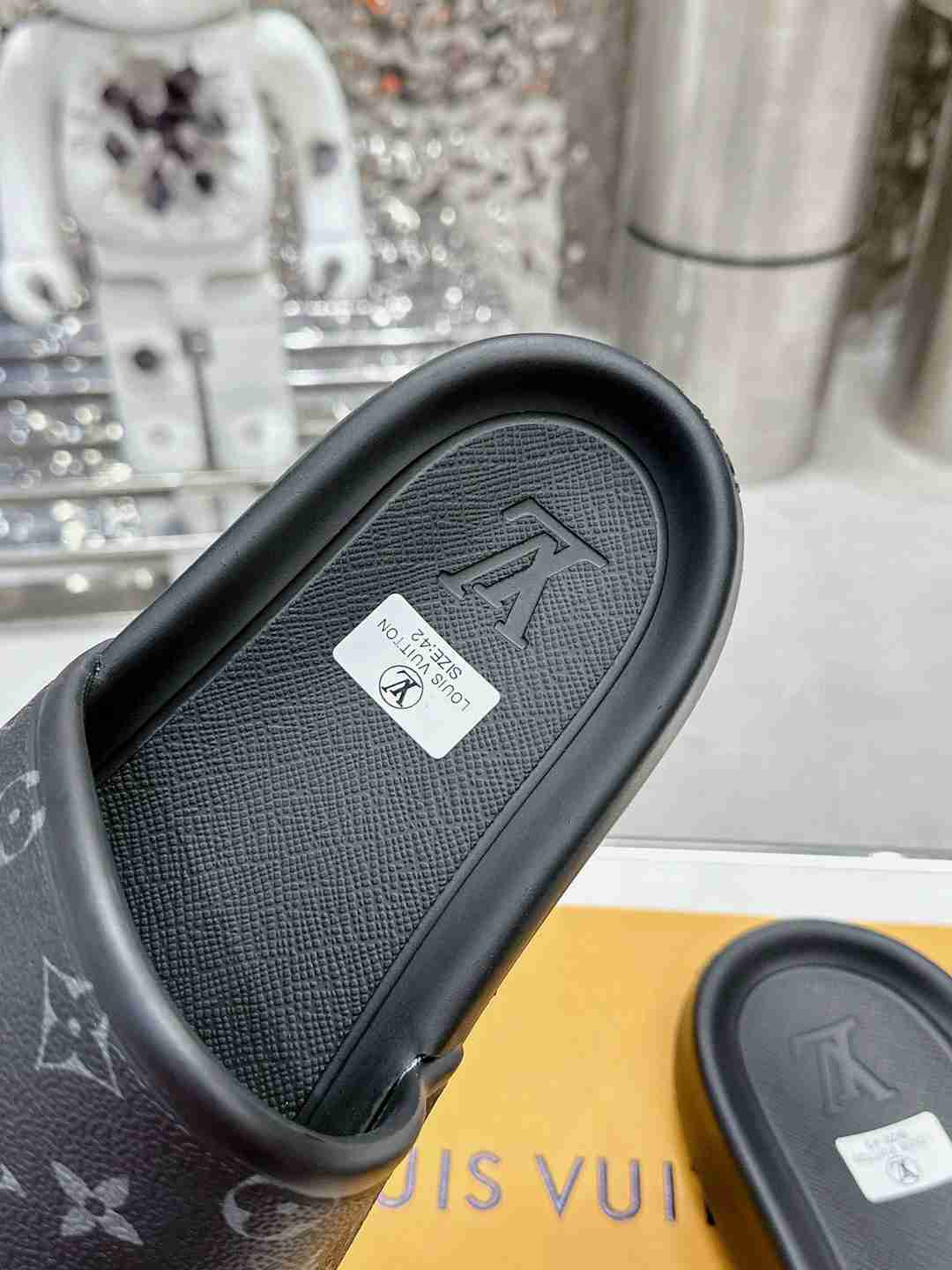 Claquette Louis Vuitton