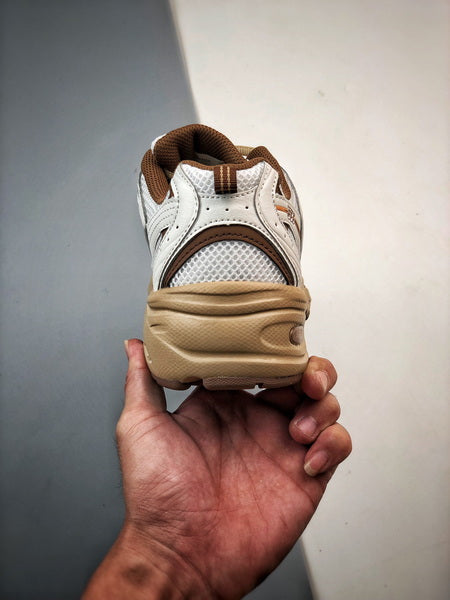 NEW BALANCE 530NI