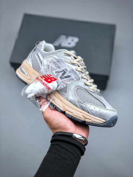 NEW BALANCE 530VS