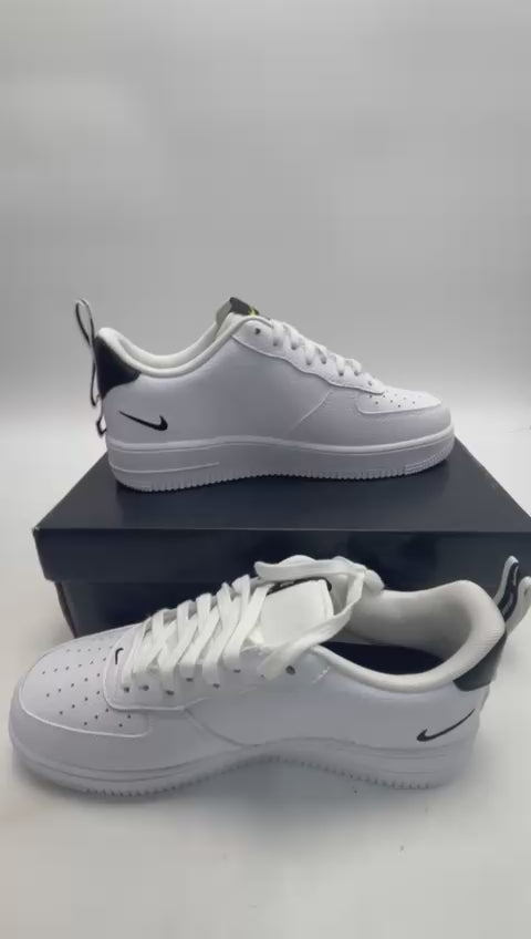 Nike Air Force 1 07 LV8 Utility Black