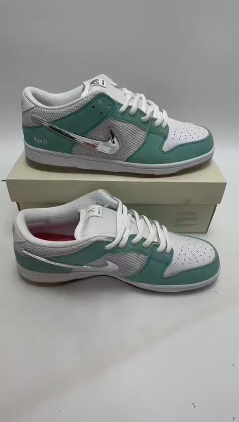 NIKE Dunk Low QS April Racer Blue/Metallic Silver-White