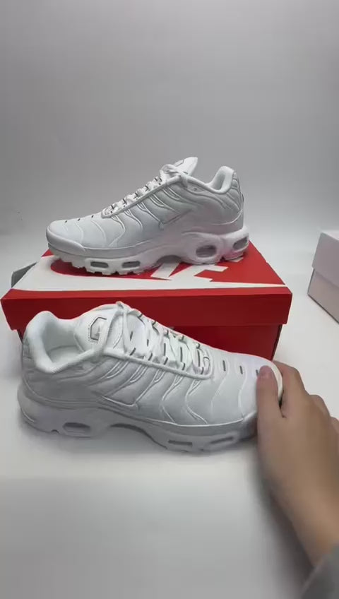 Nike Air Max Plus "Triple White"