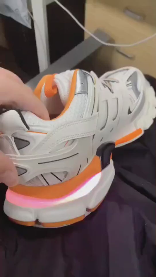 BALENCIAGA TRACK LIGHTS 3.0 x ORANGE BLANC