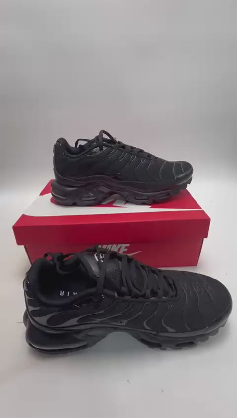 Nike Air Max Plus "Triple Black"