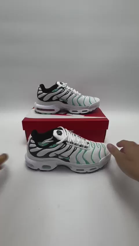 Nike Air Max Plus "Hyper Jade"