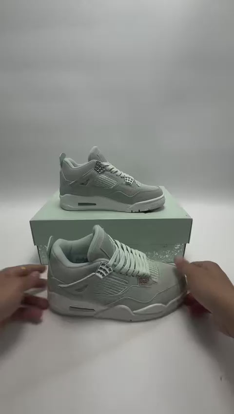 Air Jordan 4 RETRO "Seafoam"