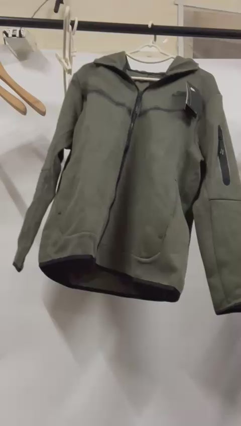 Sweat à capuche Nike Tech Fleece x vert armée