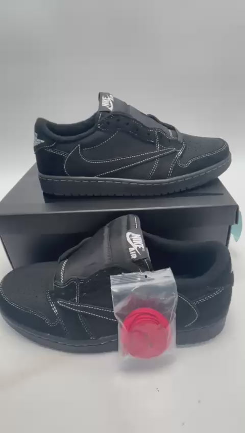 Travis Scott x Air Jordan 1 Low Phantom