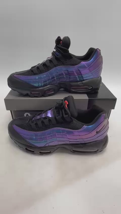 NIKE Air Max 95 Throwback Future