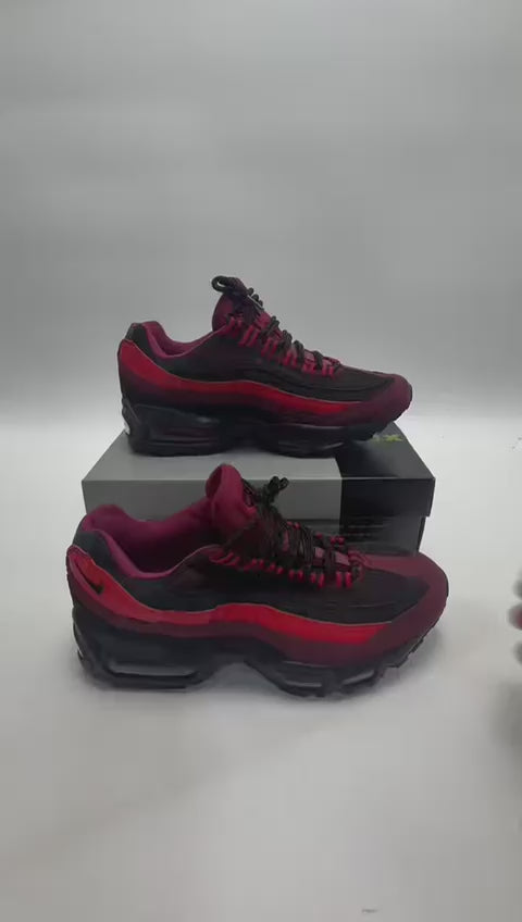 NIKE Air Max 95 Essential Red/Black