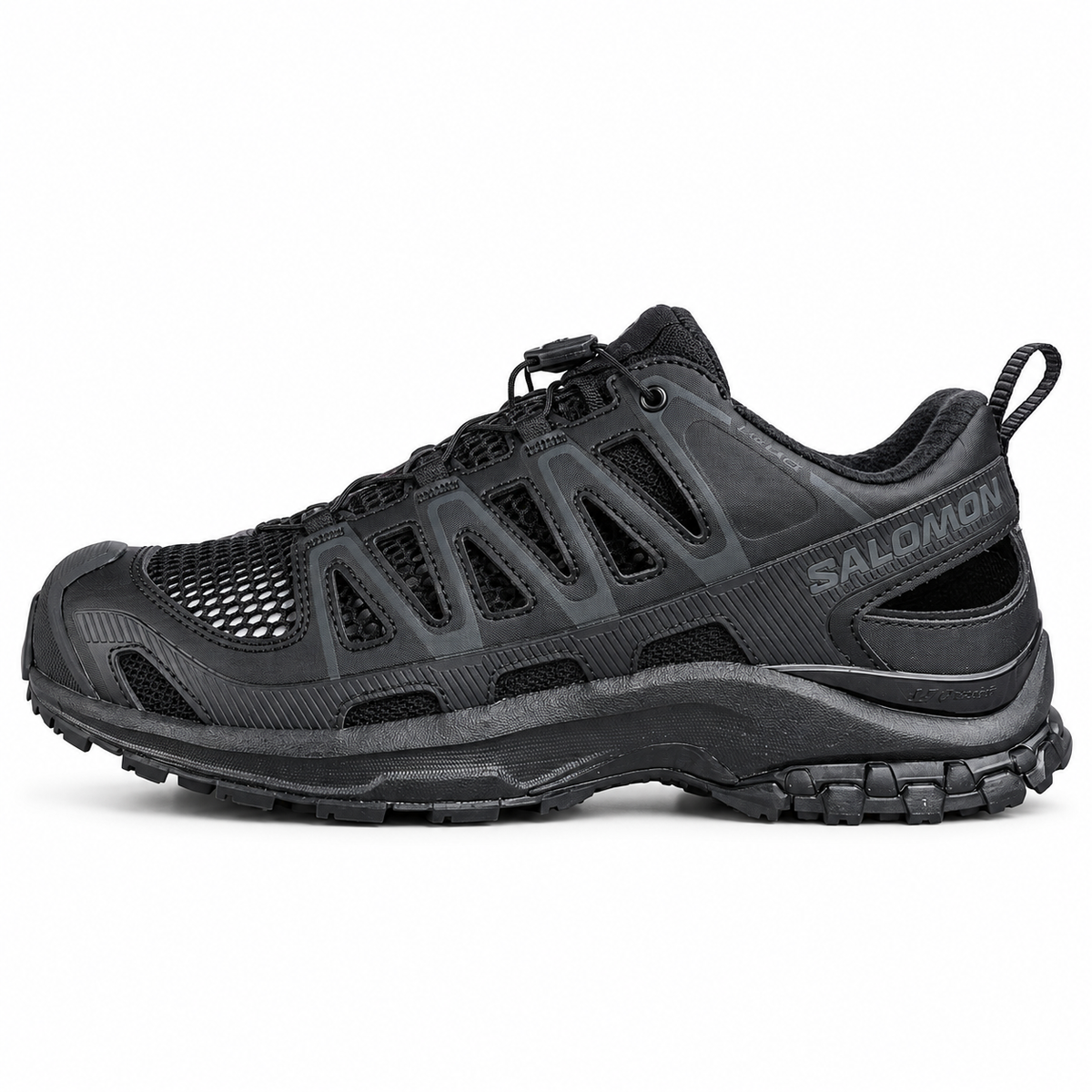 Salomon XA PRO 3D Amphib – Noir, vue de profil sur fond blanc, pointe vers la gauche