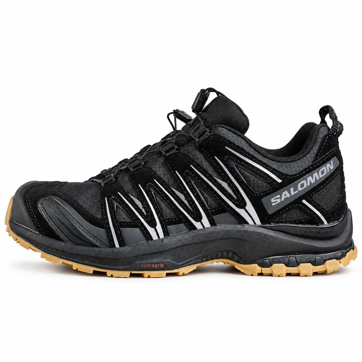 Salomon XA PRO 3D Suede – Noir / Gomme, vue de profil sur fond blanc, pointe vers la gauche