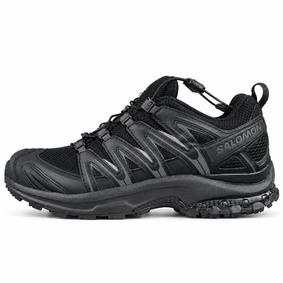 Salomon XA PRO 3D – Noir, vue de profil sur fond blanc, pointe vers la gauche