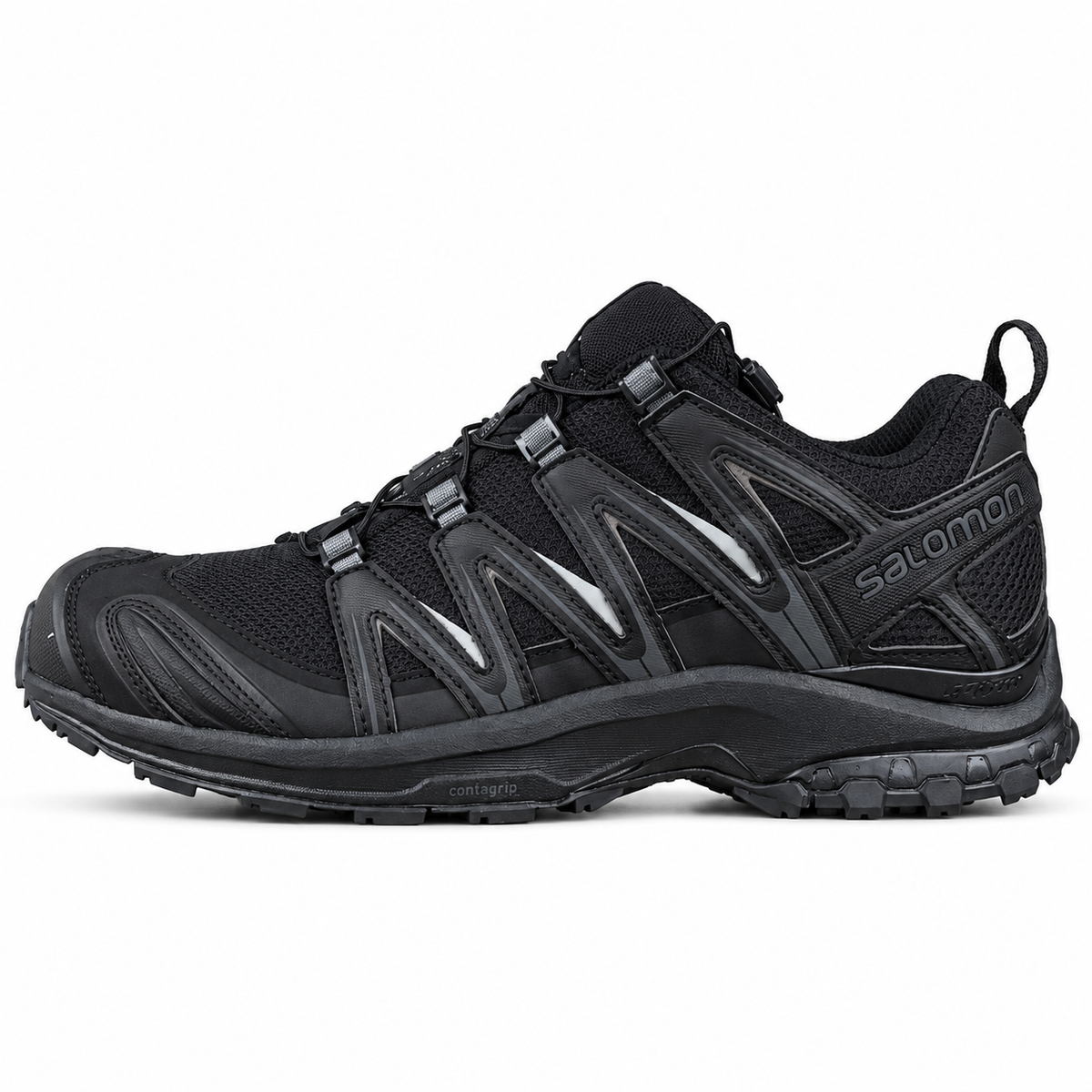 Salomon XA PRO 3D – Noir, vue de profil sur fond blanc, pointe vers la gauche