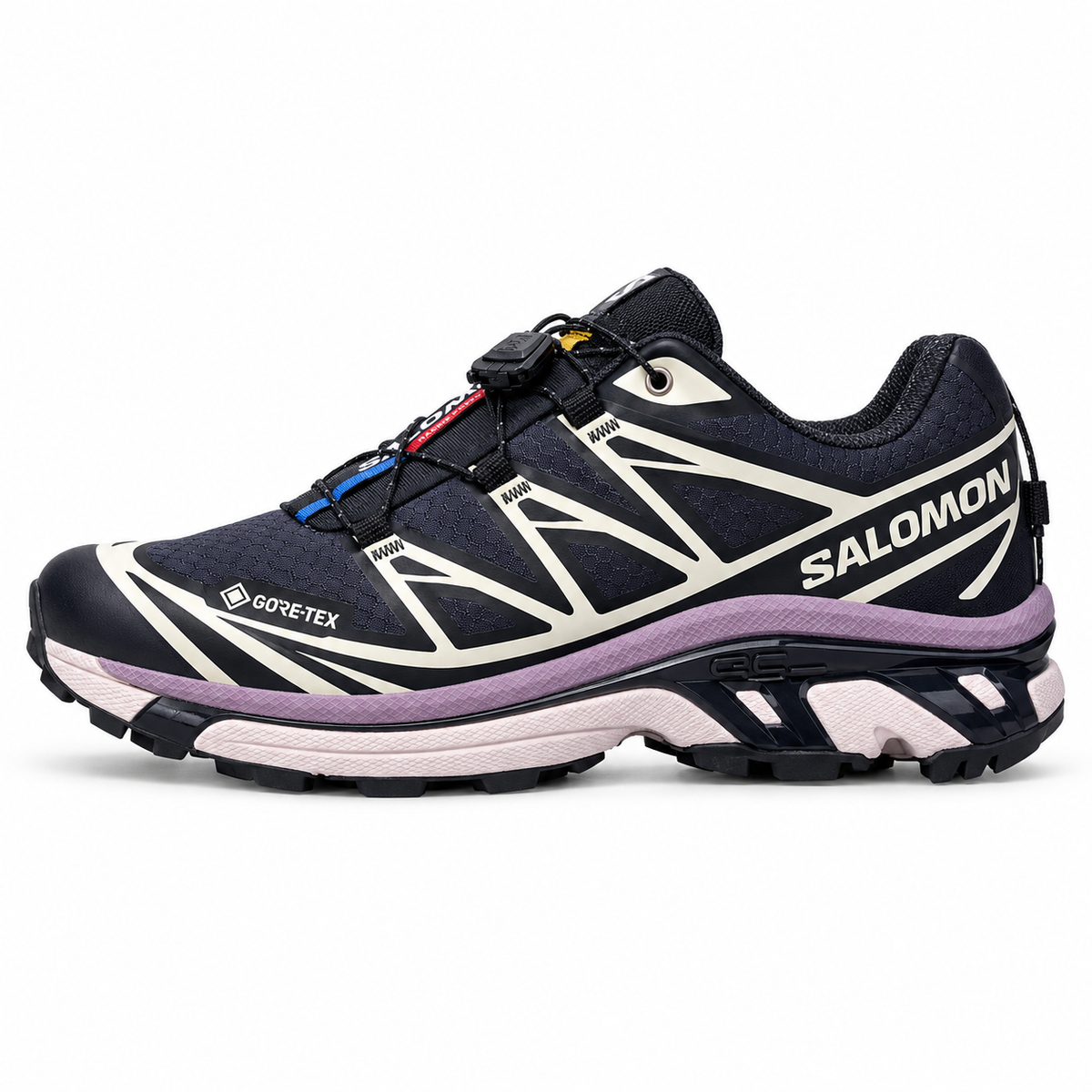 Salomon XT-6 GORE-TEX noir, crème et violet, vue de profil sur fond blanc, pointe vers la gauche