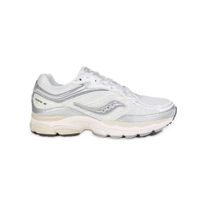 Saucony ProGrid Omni 9 – Blanc Cassé / Argent